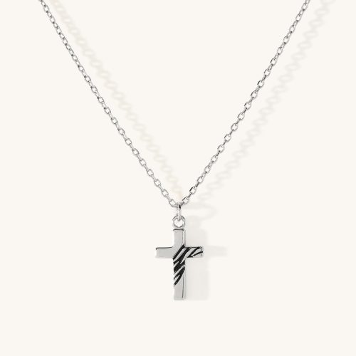 Ofino Cross Necklace