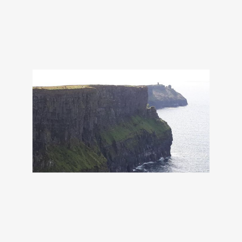 Cliffs of Moher & Bunratty Castle - Private Mini Bus Tour