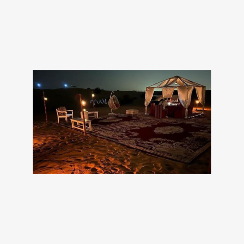 Private Dinner in the Heart of the Desert with Entertainment show